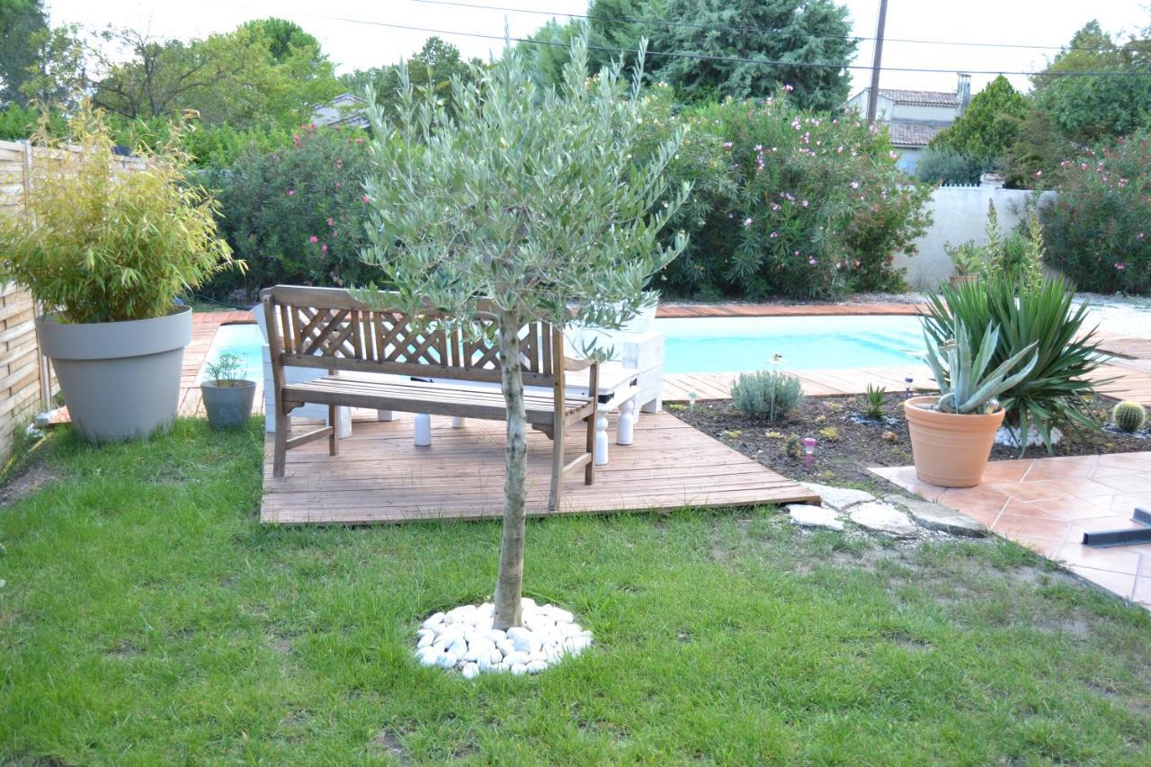 B & B "Les Charmettes" Vedene Luaran gambar